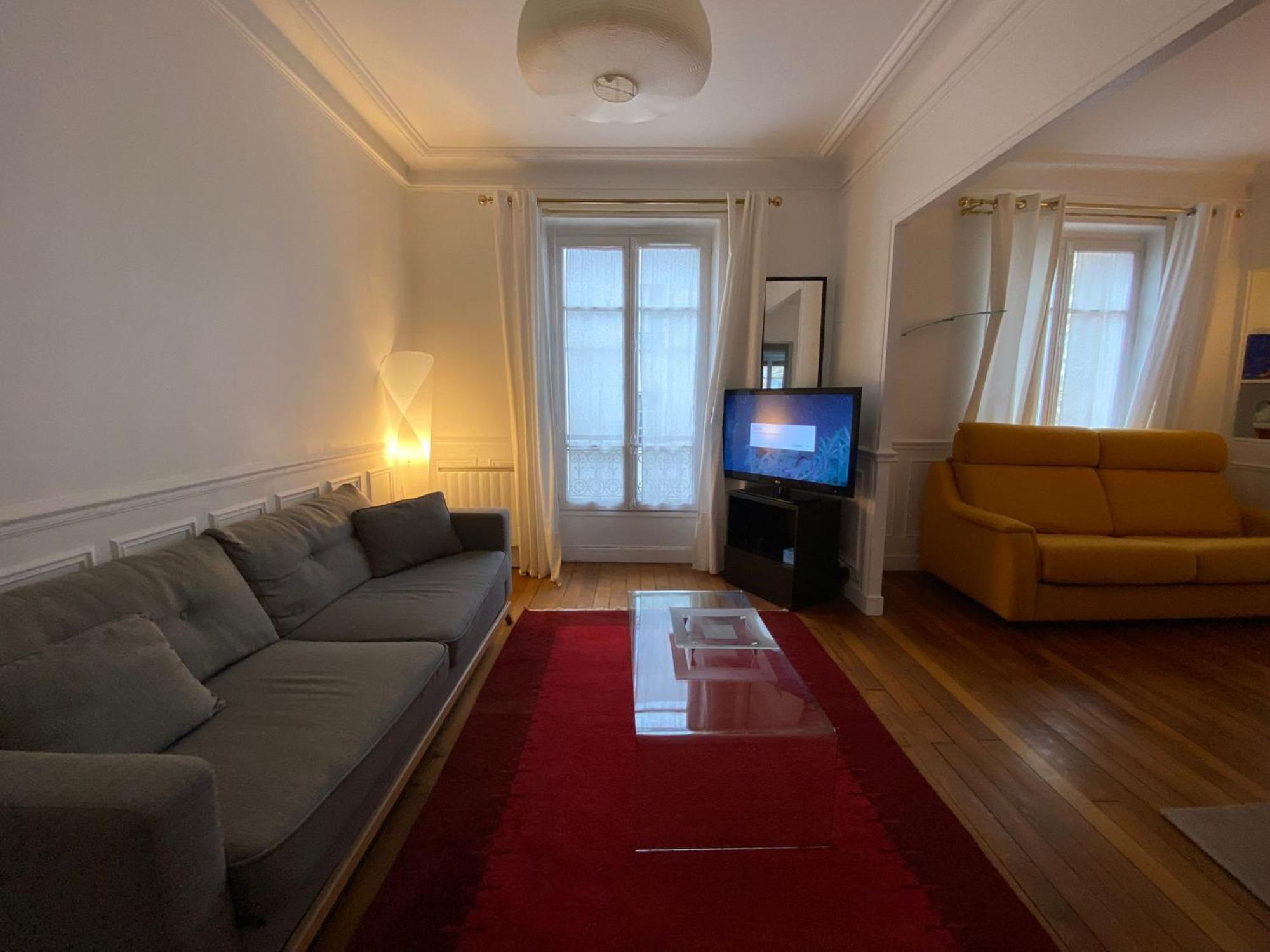Apartment Motte Picquet Theatre *